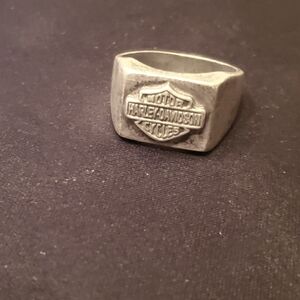 ❌SOLD❌ Harley Davidson shield ring